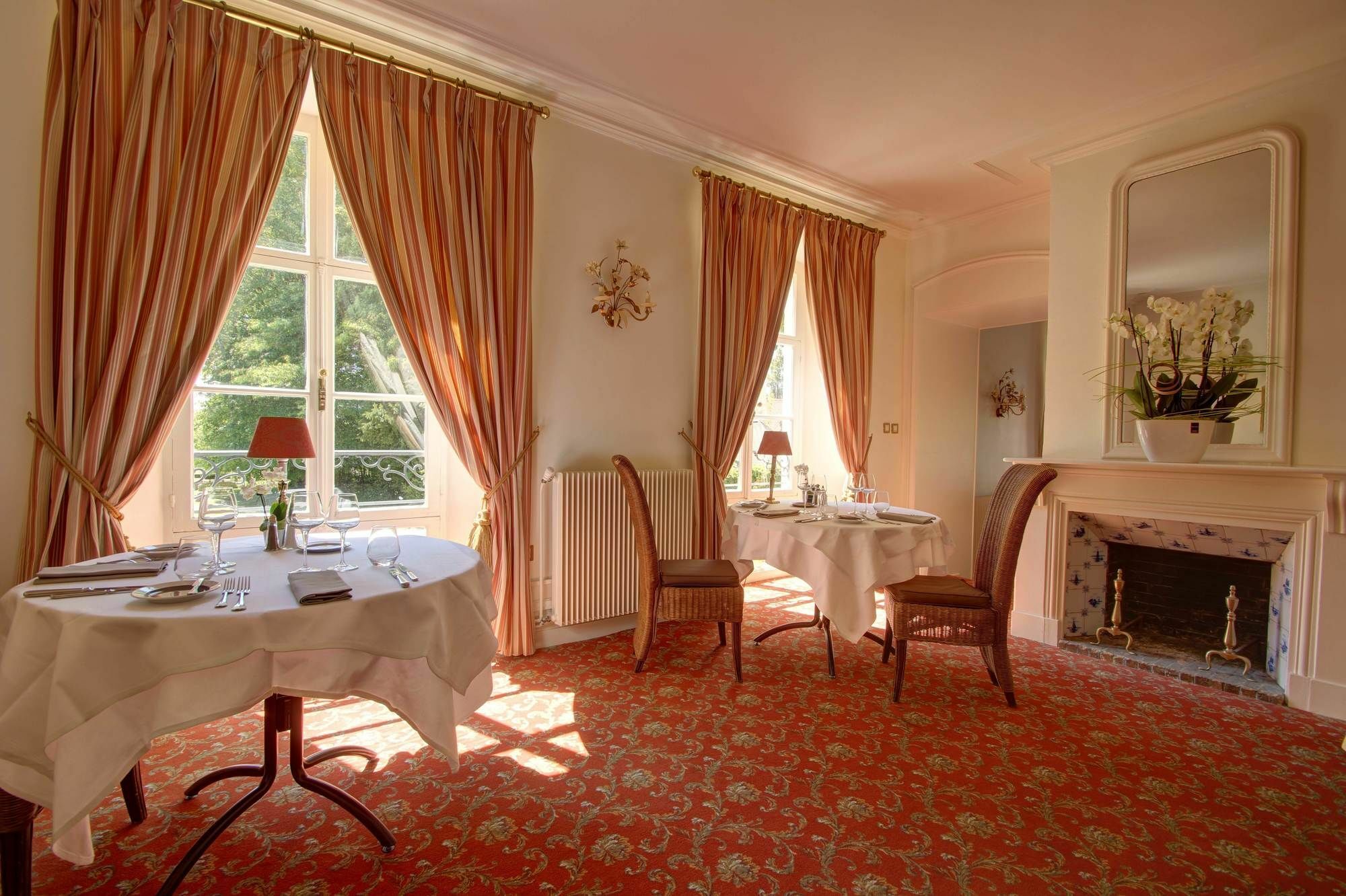 Hotel Chateau Clery Hesdin-lʼAbbé Екстериор снимка